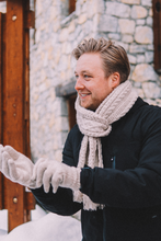 Load image into Gallery viewer, Fair Knit - Gloves